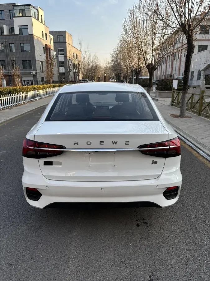 2021 Roewe i5 1.5L 120HP L4 CVT,autocango,china used car exporter,china ev exporter,chinese used car exporter,chinese used ev exporter