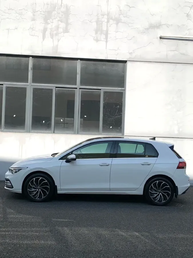 2021 Volkswagen Golf 1.4T 150HP L4 7DCT,autocango,china used car exporter,china ev exporter,chinese used car exporter,chinese used ev exporter