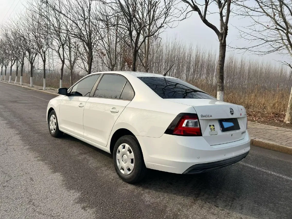 2018 Skoda Rapid 1.4L 90HP L4 5MT,autocango,china used car exporter,china ev exporter,chinese used car exporter,chinese used ev exporter