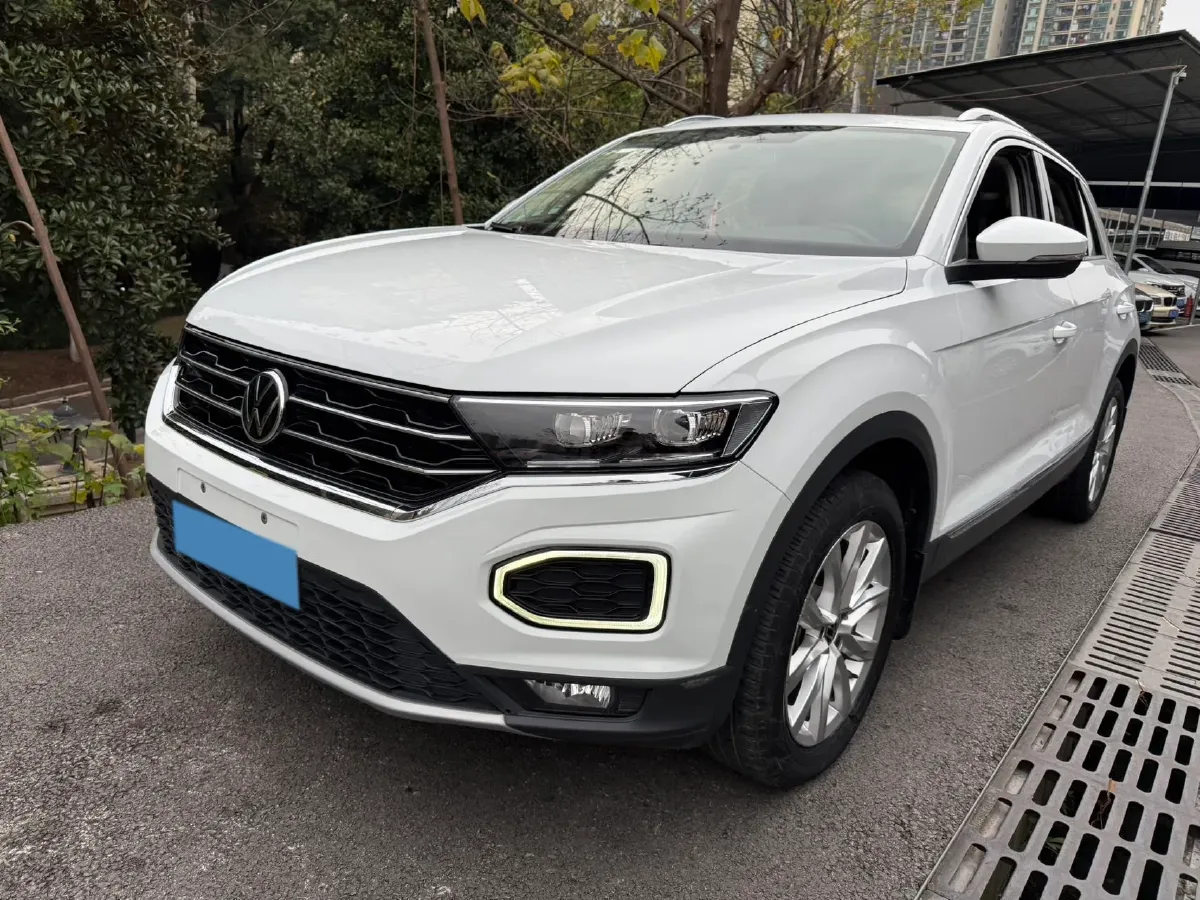 2021 Volkswagen T-Roc 1.4T 150HP L4 7DCT,autocango,china used car exporter,china ev exporter,chinese used car exporter,chinese used ev exporter