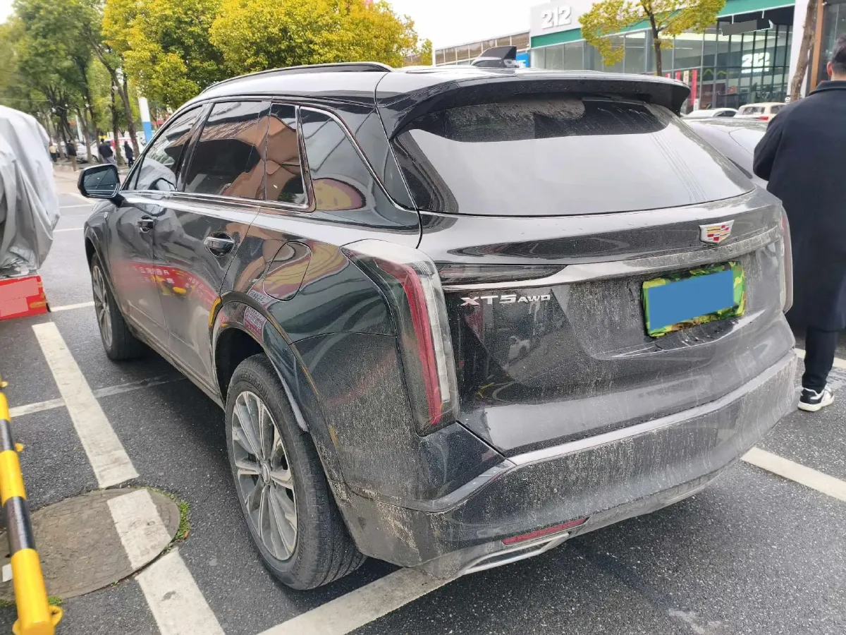 2026 Cadillac XT5 2.0T 237HP L4 9AT,autocango,china used car exporter,china ev exporter,chinese used car exporter,chinese used ev exporter