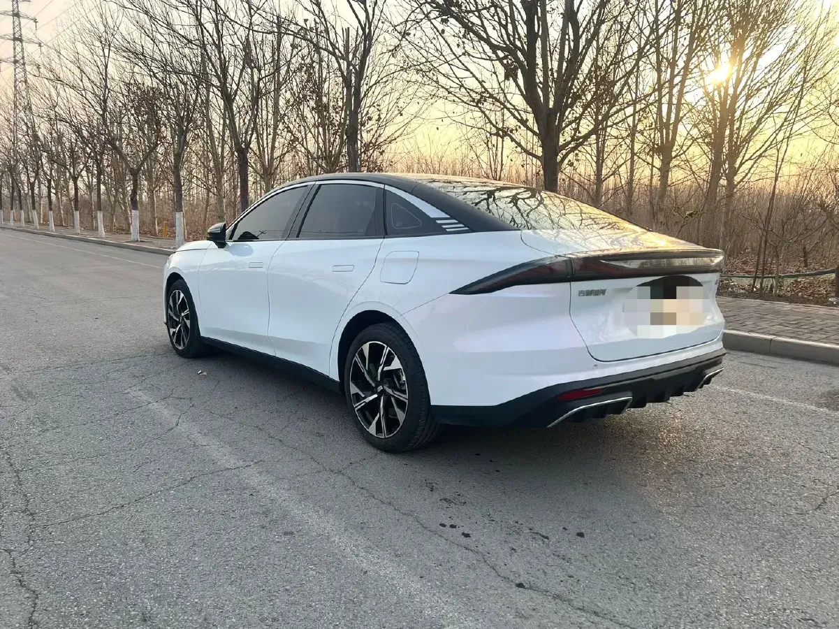 2023 Geely Galaxy L6 1.5T 163HP L4 3DHT PHEV,autocango,china used car exporter,china ev exporter,chinese used car exporter,chinese used ev exporter