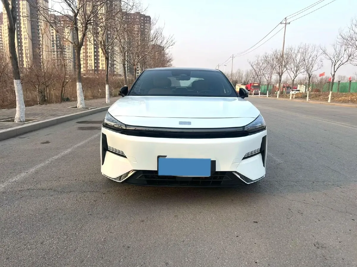2023 Geely Galaxy L6 1.5T 163HP L4 3DHT PHEV,autocango,china used car exporter,china ev exporter,chinese used car exporter,chinese used ev exporter