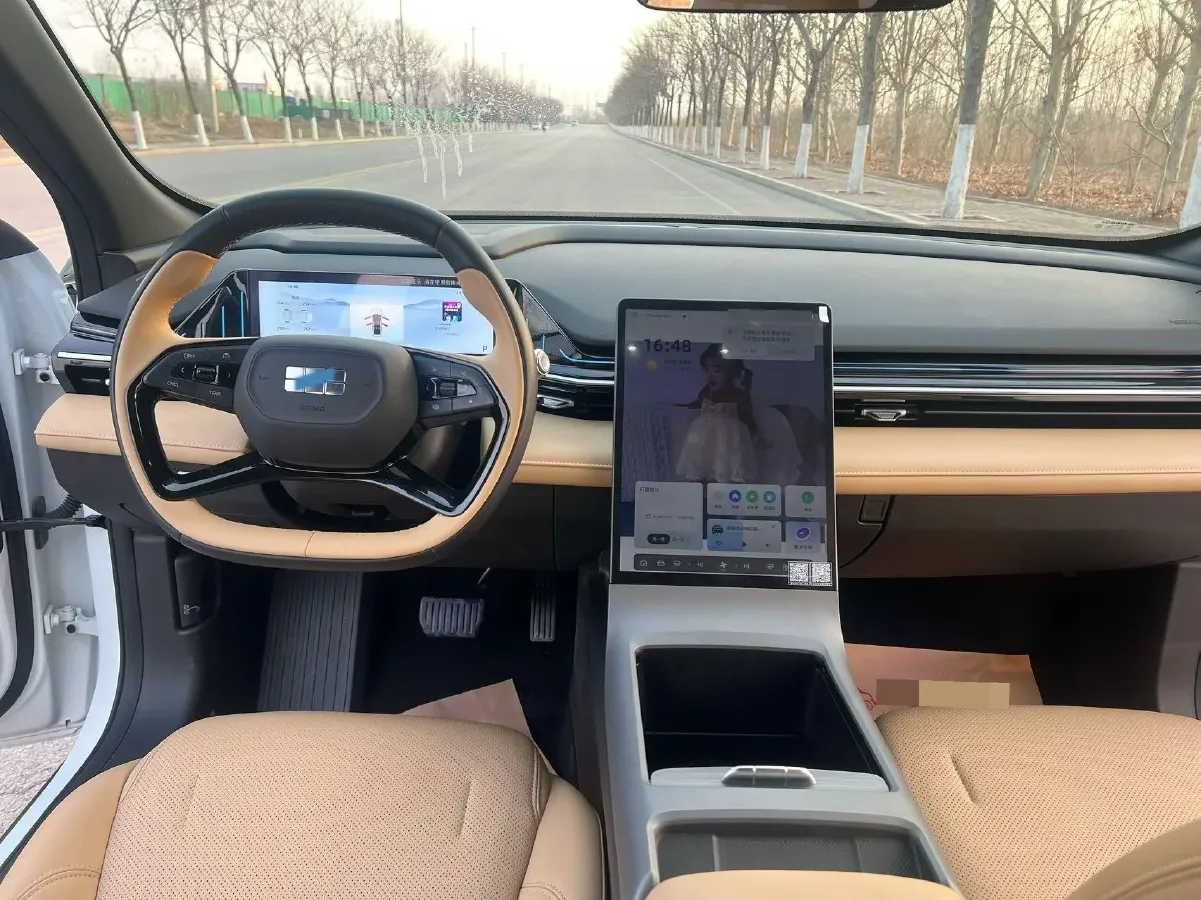 2023 Geely Galaxy L6 1.5T 163HP L4 3DHT PHEV,autocango,china used car exporter,china ev exporter,chinese used car exporter,chinese used ev exporter