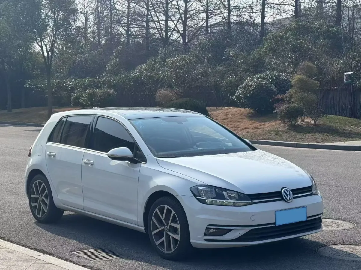 2020 Volkswagen Golf 1.4T 150HP L4 7DCT,autocango,china used car exporter,china ev exporter,chinese used car exporter,chinese used ev exporter
