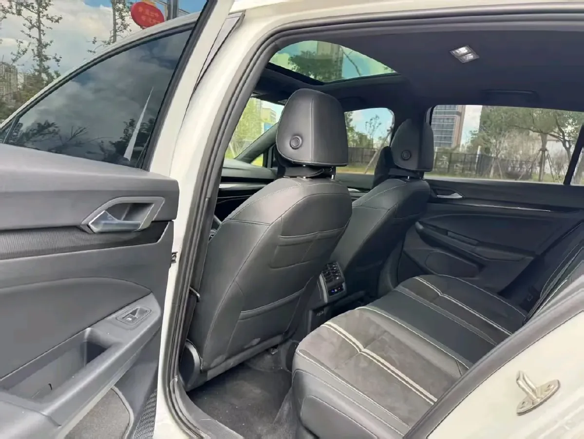 2021 Volkswagen Golf 1.4T 150HP L4 7DCT,autocango,china used car exporter,china ev exporter,chinese used car exporter,chinese used ev exporter