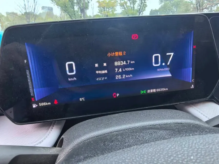 2024 Chevrolet Monza 1.5L 113HP L4 6DCT,autocango,china used car exporter,china ev exporter,chinese used car exporter,chinese used ev exporter