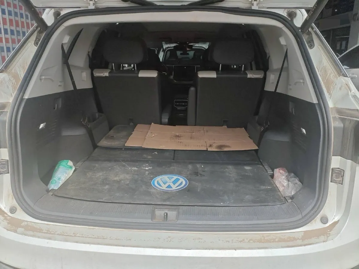 2021 Volkswagen ID.6 Crozz BEV 84.8KWH,autocango,china used car exporter,china ev exporter,chinese used car exporter,chinese used ev exporter