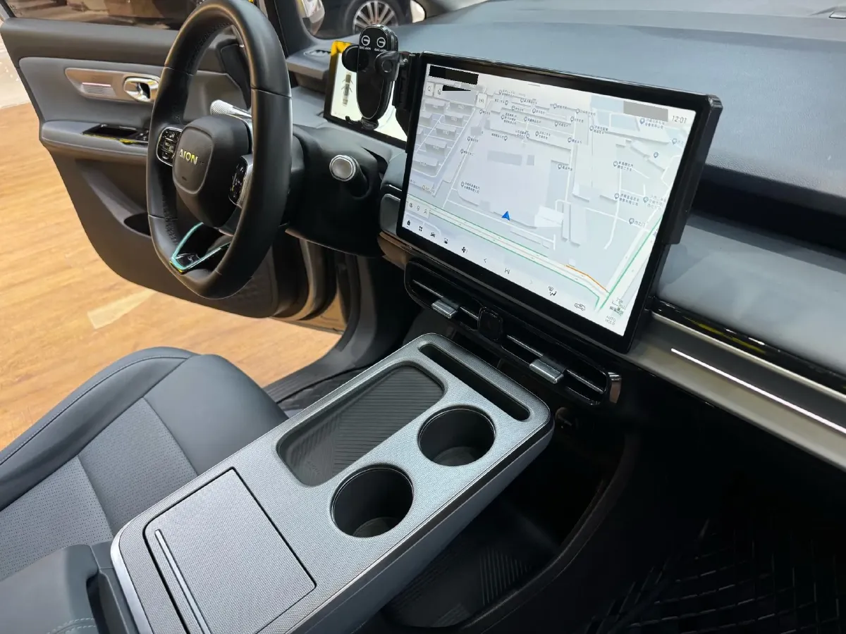 2024 Leapmotor C11 1.5L 95HP L4 REEV 43.74KWH,autocango,china used car exporter,china ev exporter,chinese used car exporter,chinese used ev exporter