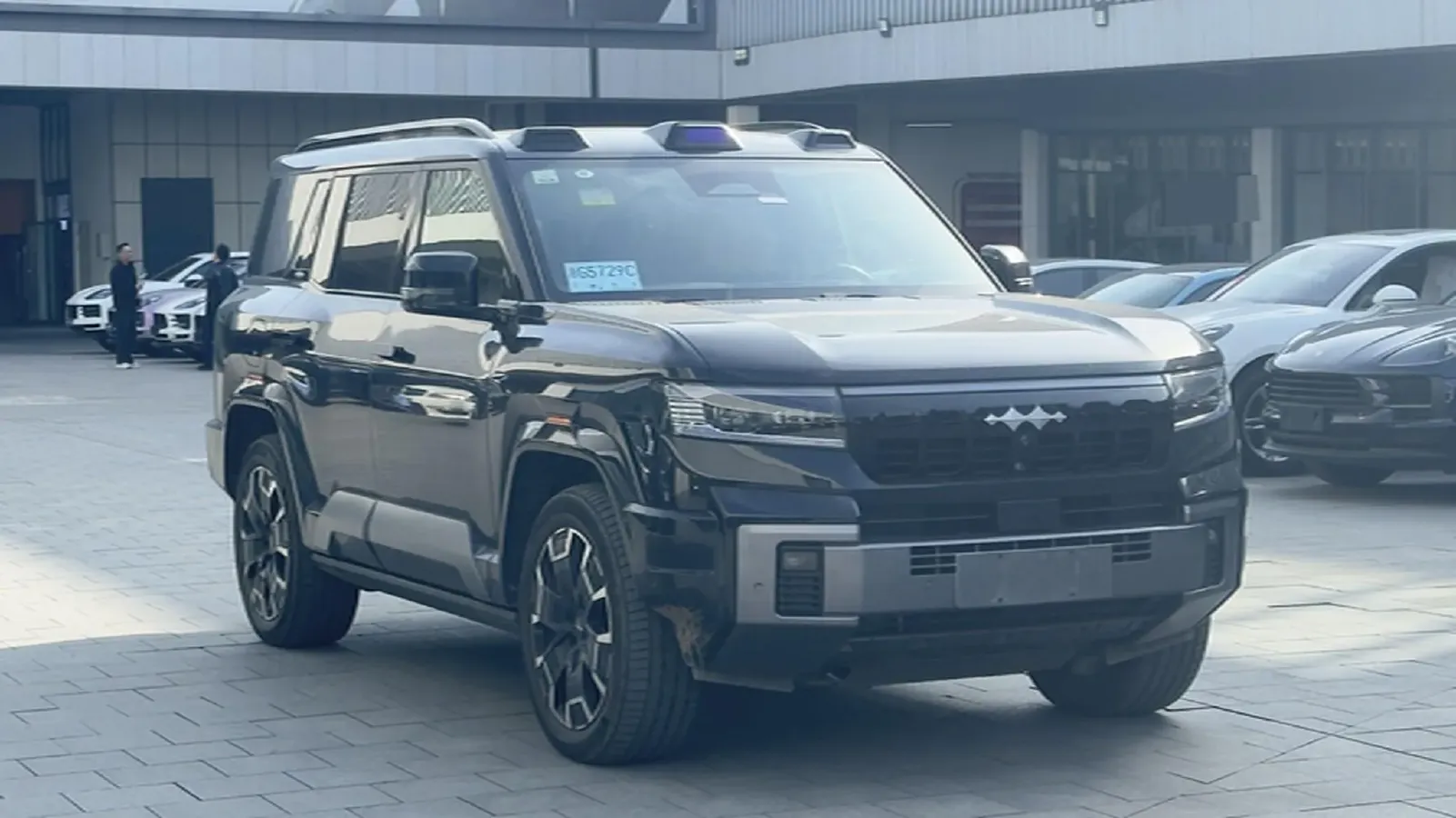 2025 FangChengBao Bao 8 2.0T 245HP L4 E-CVT PHEV 36.8KWH,autocango,china used car exporter,china ev exporter,chinese used car exporter,chinese used ev exporter