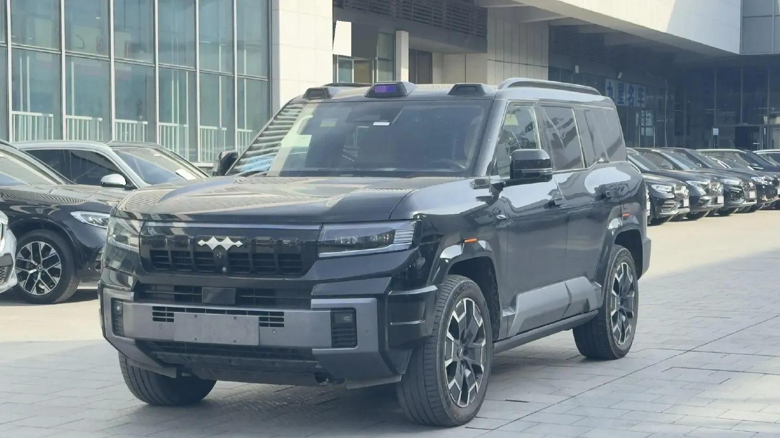 2025 FangChengBao Bao 8 2.0T 245HP L4 E-CVT PHEV 36.8KWH,autocango,china used car exporter,china ev exporter,chinese used car exporter,chinese used ev exporter