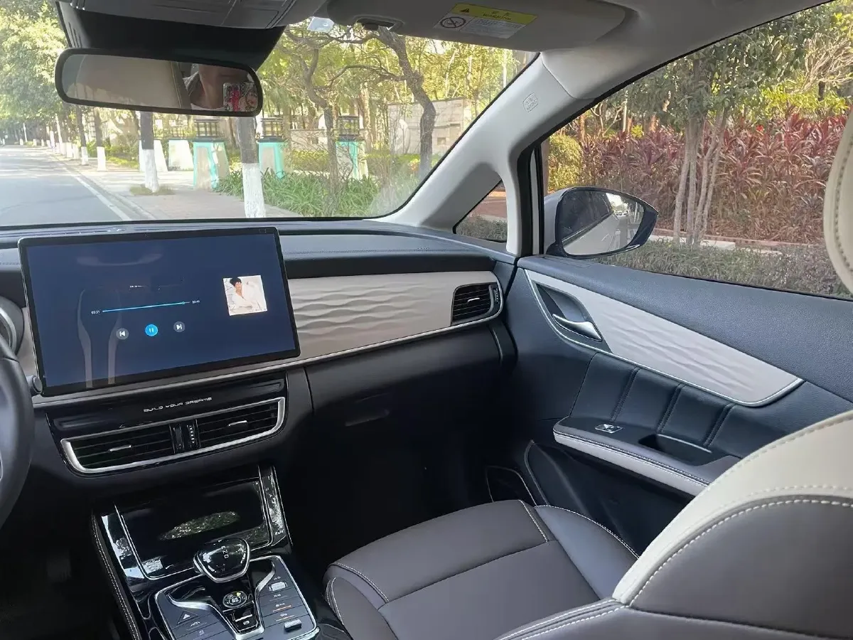 2022 Skyworth HT-i 1.5L 110HP L4 E-CVT PHEV 21.68KWH,autocango,china used car exporter,china ev exporter,chinese used car exporter,chinese used ev exporter