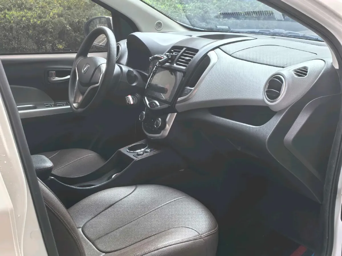 2021 ChangAn BenBen E-Star BEV 31.18KWH,autocango,china used car exporter,china ev exporter,chinese used car exporter,chinese used ev exporter