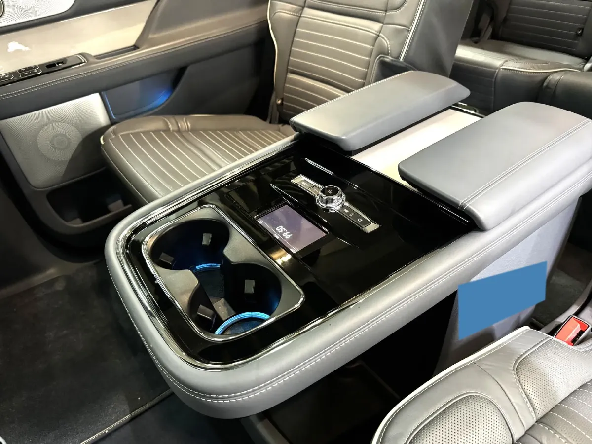 2020 Lincoln Navigator 3.5T 388HP V6 10AT,autocango,china used car exporter,china ev exporter,chinese used car exporter,chinese used ev exporter