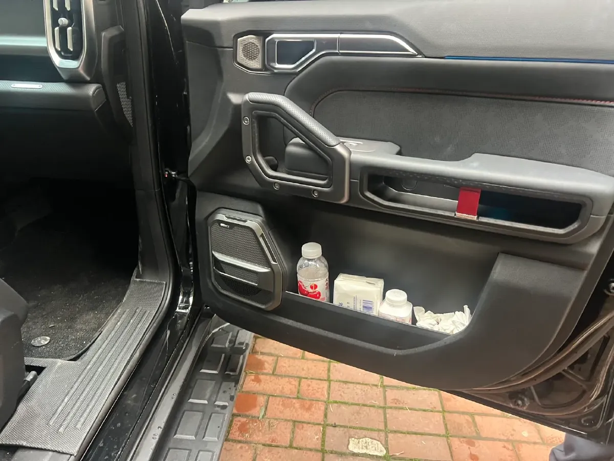 2023 Jetour Traveller 2.0T 254HP L4 7DCT,autocango,china used car exporter,china ev exporter,chinese used car exporter,chinese used ev exporter