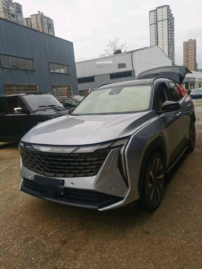 2023 Geely StarRay 2.0T 218HP L4 7DCT,autocango,china used car exporter,china ev exporter,chinese used car exporter,chinese used ev exporter