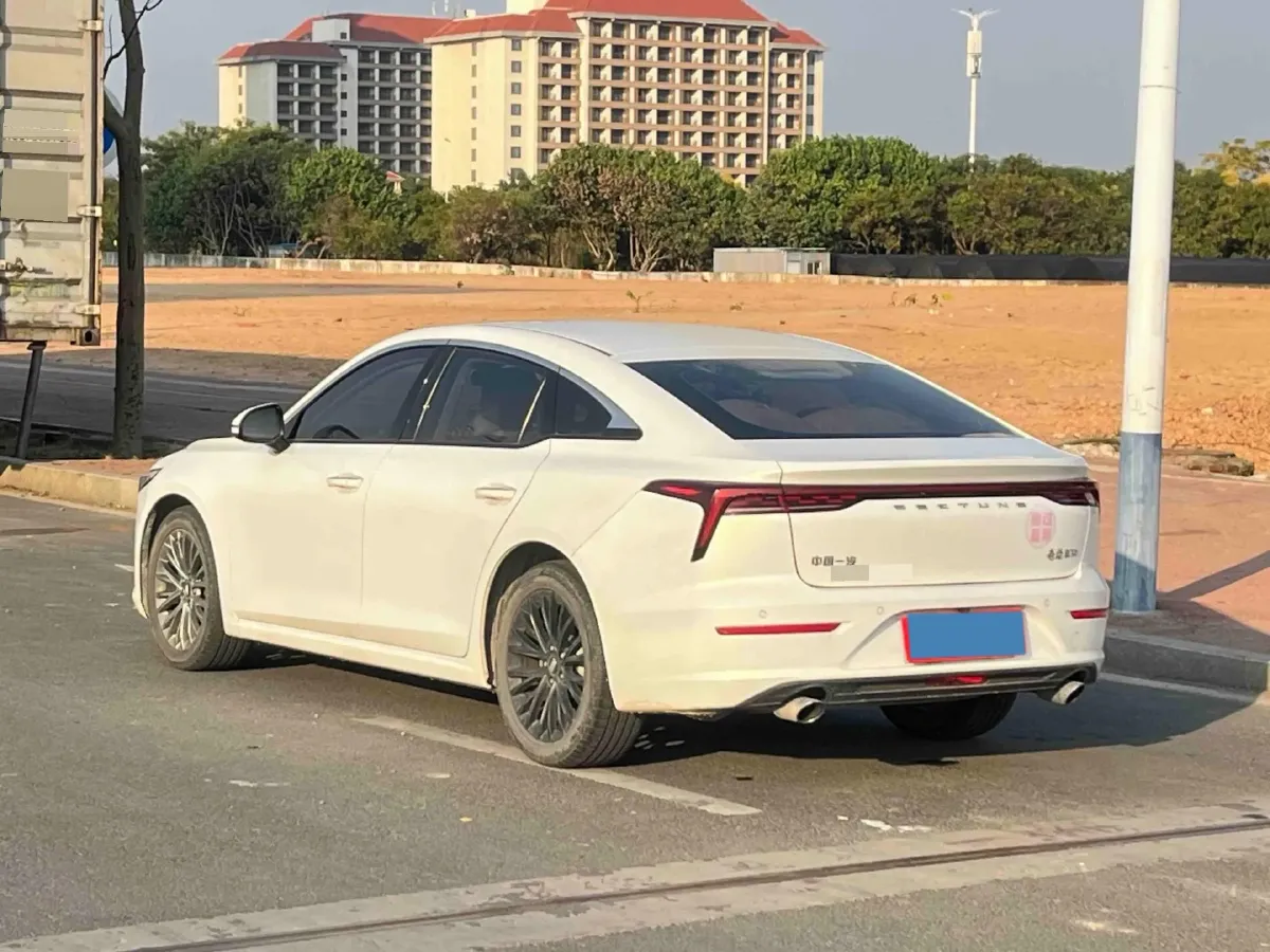 2022 Bestune B70 1.5T 169HP L4 7DCT,autocango,china used car exporter,china ev exporter,chinese used car exporter,chinese used ev exporter