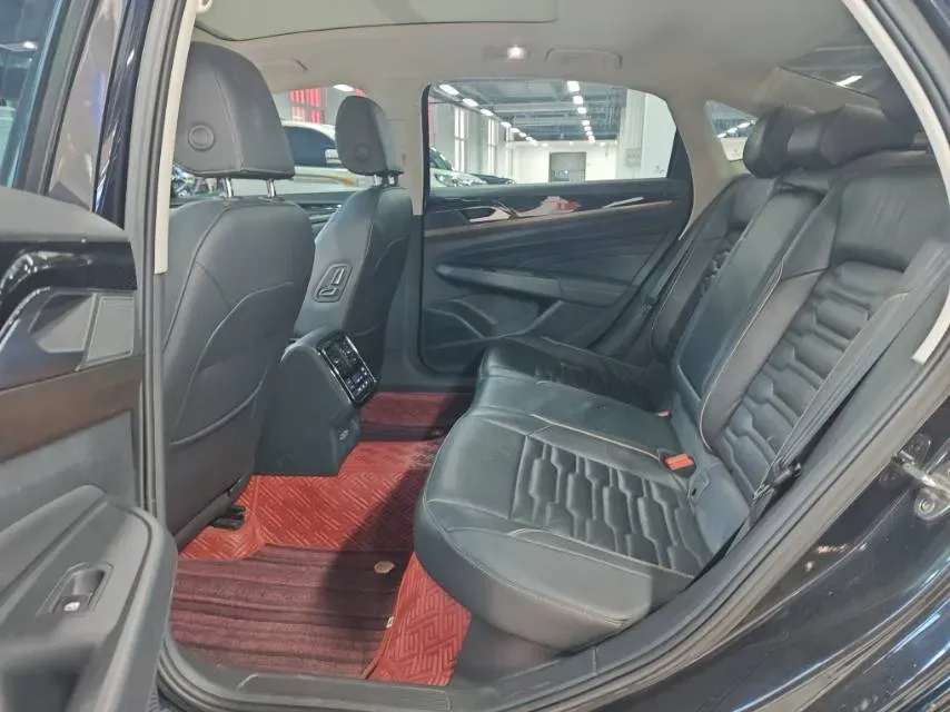 2019 Skoda Kodiak 2.0T 186HP L4 7DCT,autocango,china used car exporter,china ev exporter,chinese used car exporter,chinese used ev exporter