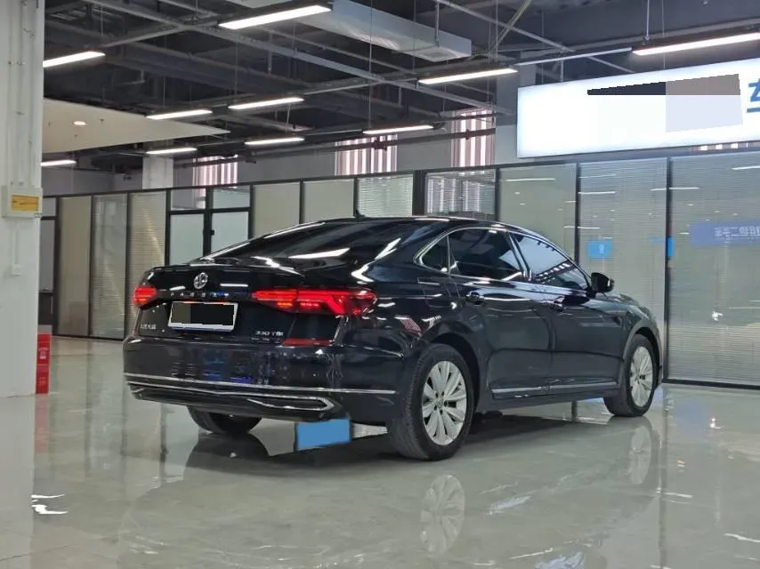 2019 Skoda Kodiak 2.0T 186HP L4 7DCT,autocango,china used car exporter,china ev exporter,chinese used car exporter,chinese used ev exporter