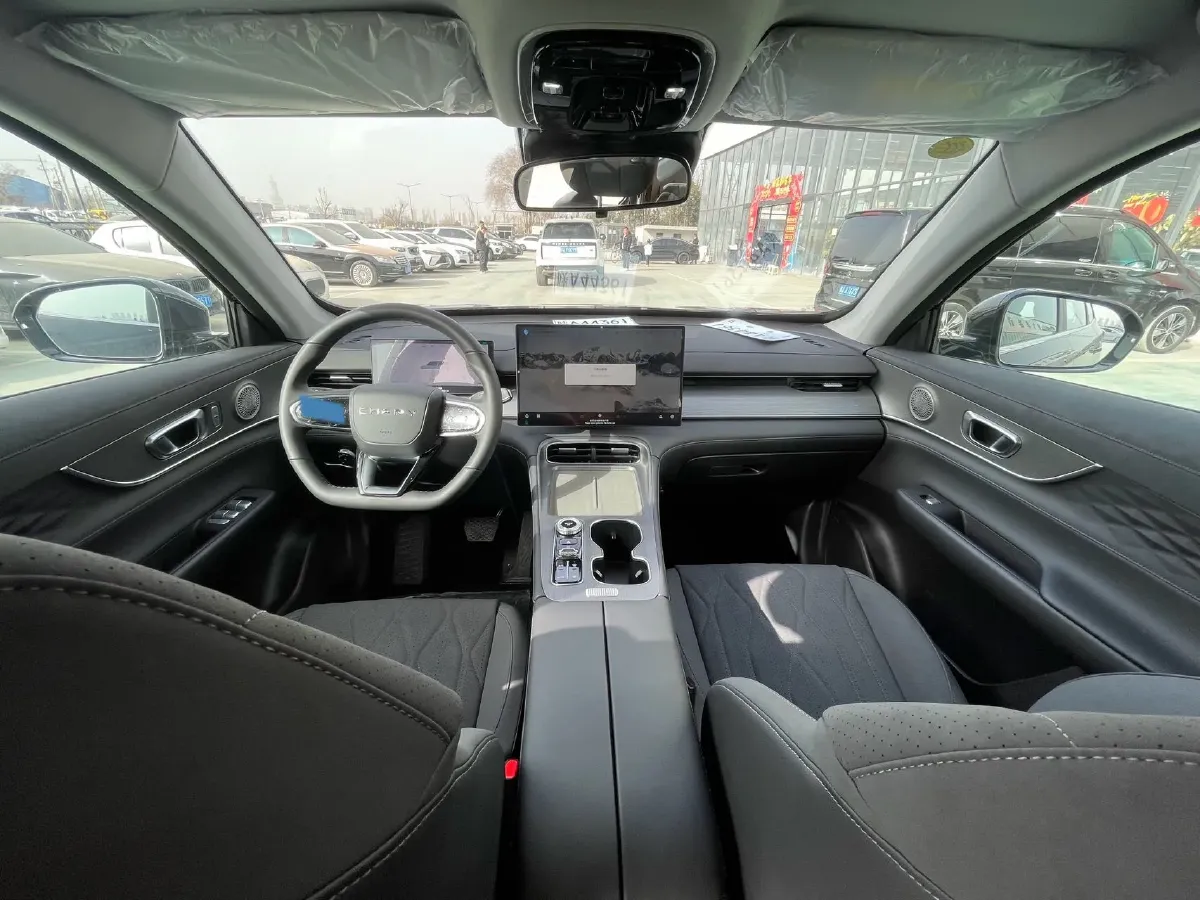 2025 Chery Tiggo 8 PRO 1.5T 156HP L4 3DHT PHEV 19.27KWH,autocango,china used car exporter,china ev exporter,chinese used car exporter,chinese used ev exporter