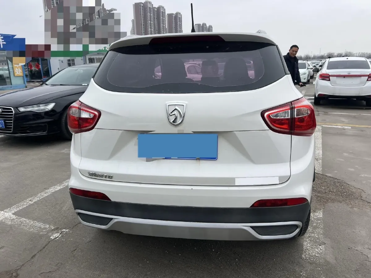 2017 BaoJun 510 1.5L 112HP L4 6MT,autocango,china used car exporter,china ev exporter,chinese used car exporter,chinese used ev exporter