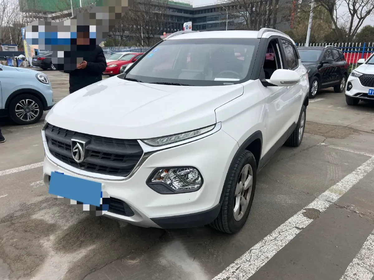 2017 BaoJun 510 1.5L 112HP L4 6MT,autocango,china used car exporter,china ev exporter,chinese used car exporter,chinese used ev exporter
