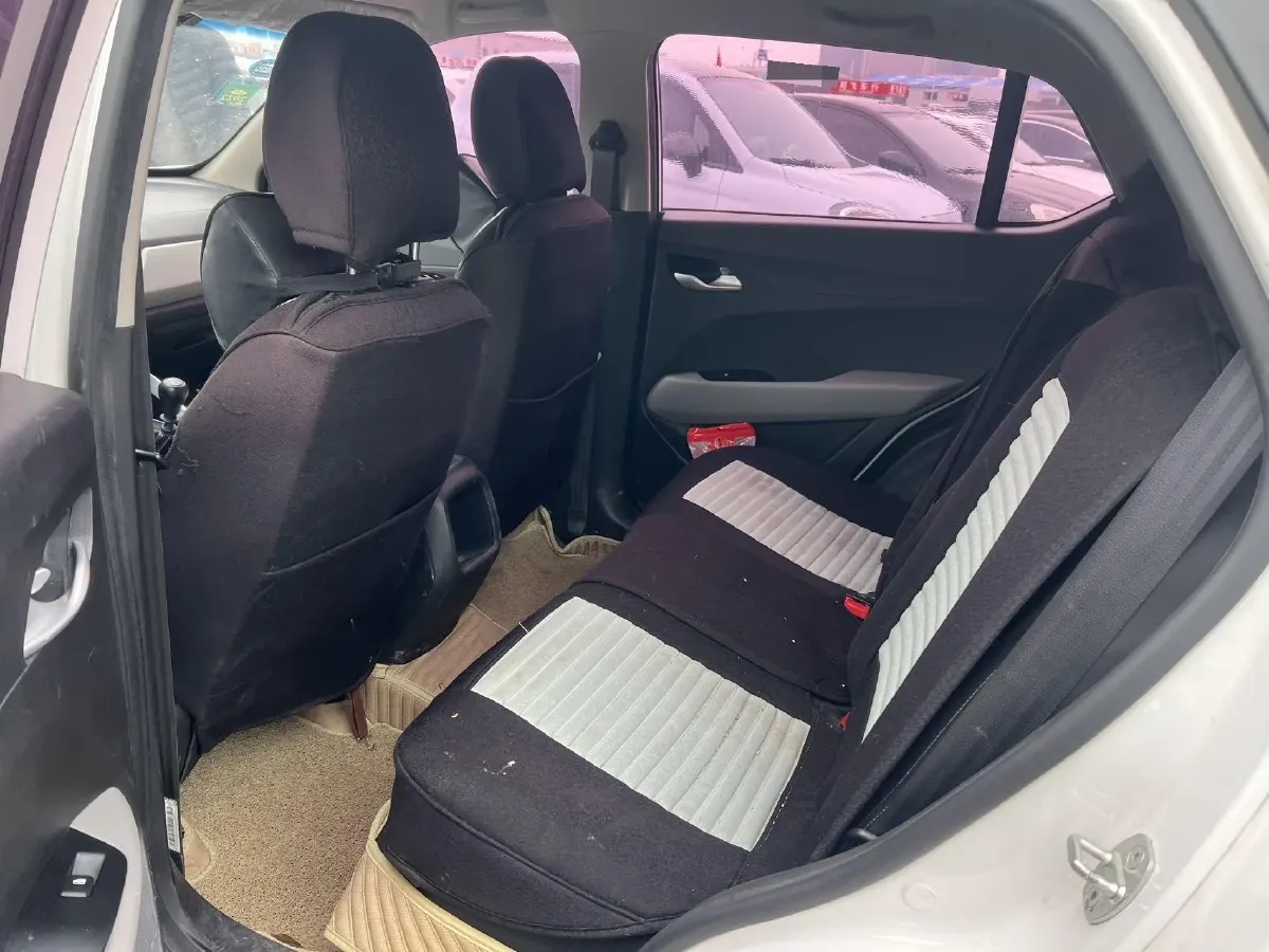 2017 BaoJun 510 1.5L 112HP L4 6MT,autocango,china used car exporter,china ev exporter,chinese used car exporter,chinese used ev exporter