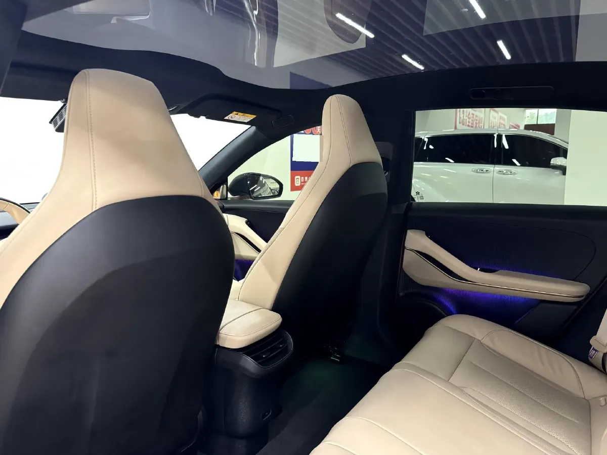 2022 JunTian HeiWuShi Youth 2.0T 203HP L4 6AT,autocango,china used car exporter,china ev exporter,chinese used car exporter,chinese used ev exporter