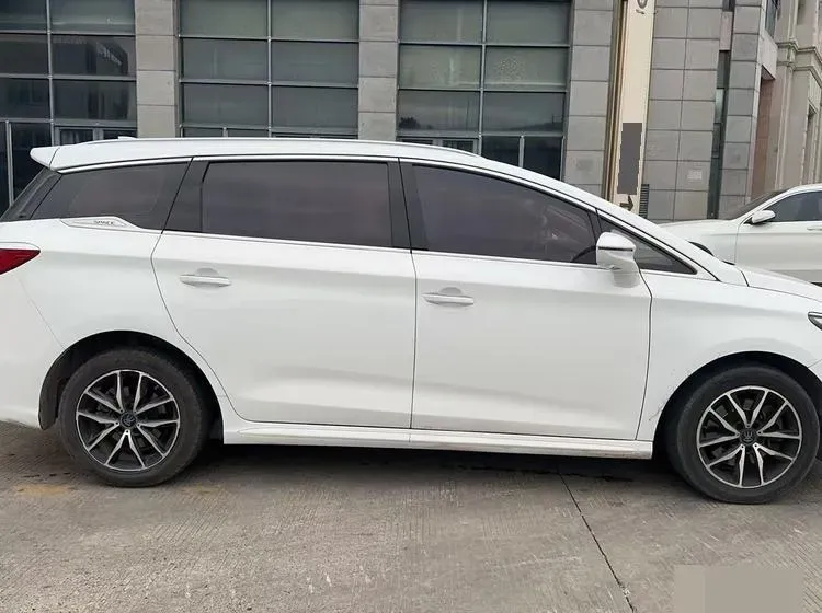 2017 BYD Song MAX 1.5T 154HP L4 6DCT,autocango,china used car exporter,china ev exporter,chinese used car exporter,chinese used ev exporter