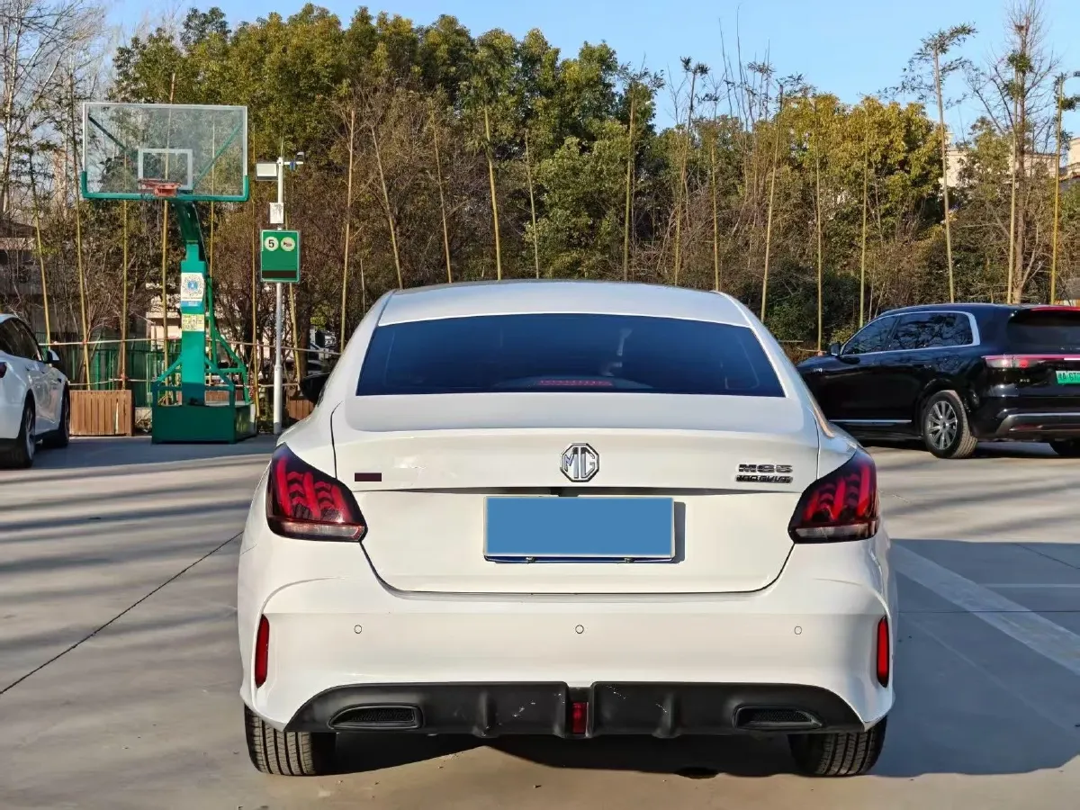 2023 MG 5 1.5L 129HP L4 CVT,autocango,china used car exporter,china ev exporter,chinese used car exporter,chinese used ev exporter