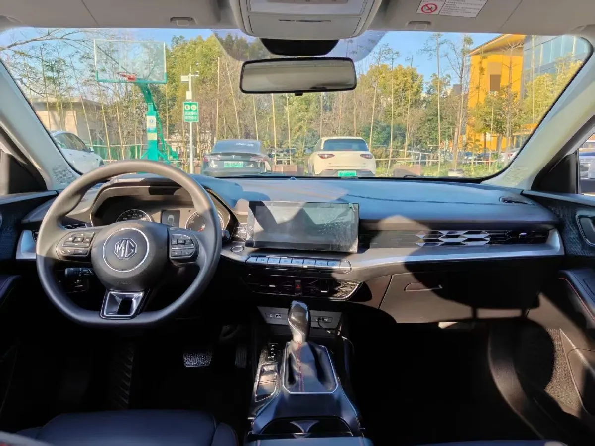2023 MG 5 1.5L 129HP L4 CVT,autocango,china used car exporter,china ev exporter,chinese used car exporter,chinese used ev exporter