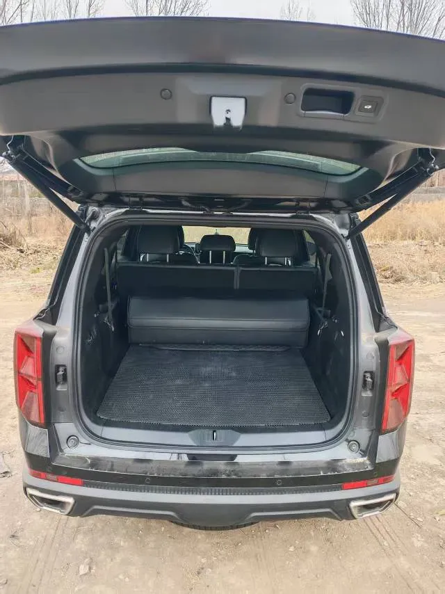 2022 GAC Trumpchi GS8 2.0T 252HP L4 8AT,autocango,china used car exporter,china ev exporter,chinese used car exporter,chinese used ev exporter