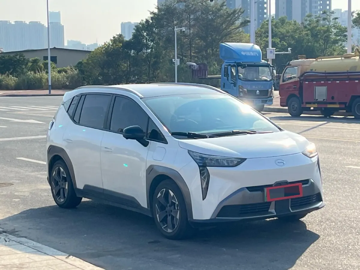 2022 Geely Okavango 1.8T 184HP L4 7DCT,autocango,china used car exporter,china ev exporter,chinese used car exporter,chinese used ev exporter