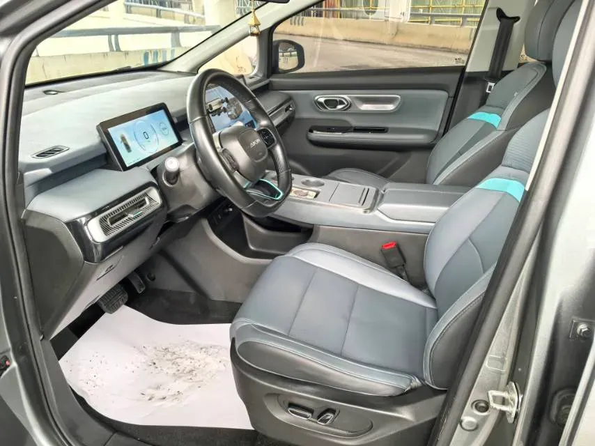 2022 Geely Okavango 1.8T 184HP L4 7DCT,autocango,china used car exporter,china ev exporter,chinese used car exporter,chinese used ev exporter