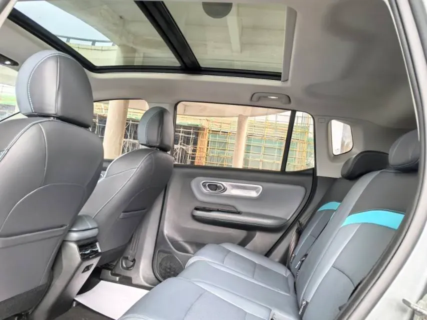 2022 Geely Okavango 1.8T 184HP L4 7DCT,autocango,china used car exporter,china ev exporter,chinese used car exporter,chinese used ev exporter