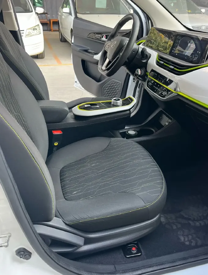 2020 ChangAn BenBen E-Star BEV 32.2KWH,autocango,china used car exporter,china ev exporter,chinese used car exporter,chinese used ev exporter