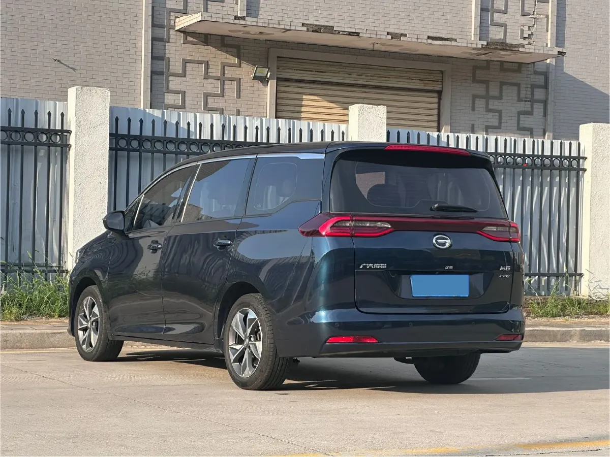 2021 GAC Trumpchi M6 1.5T 169HP L4 7DCT,autocango,china used car exporter,china ev exporter,chinese used car exporter,chinese used ev exporter