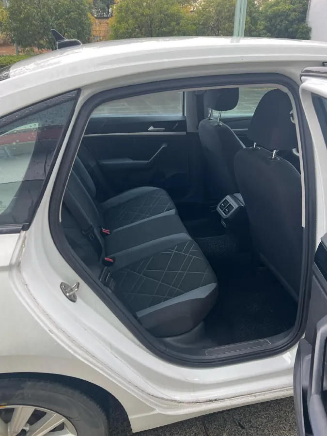 2023 Volkswagen Lavida 1.5L 113HP L4 6AT,autocango,china used car exporter,china ev exporter,chinese used car exporter,chinese used ev exporter