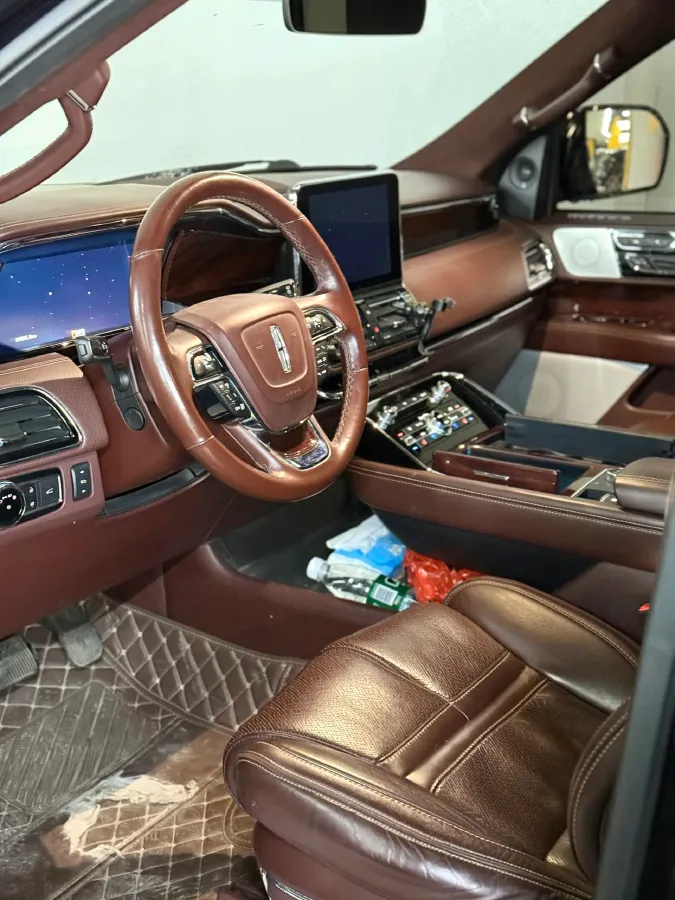 2019 Lincoln Navigator 3.5T 388HP V6 10AT,autocango,china used car exporter,china ev exporter,chinese used car exporter,chinese used ev exporter