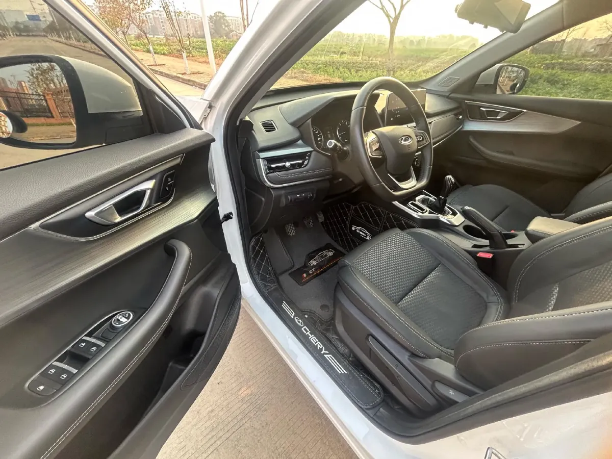 2022 Chery Tiggo 5x 1.5L 116HP L4 5MT,autocango,china used car exporter,china ev exporter,chinese used car exporter,chinese used ev exporter