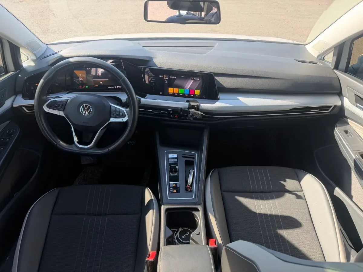 2021 Volkswagen Golf 1.4T 150HP L4 7DCT,autocango,china used car exporter,china ev exporter,chinese used car exporter,chinese used ev exporter