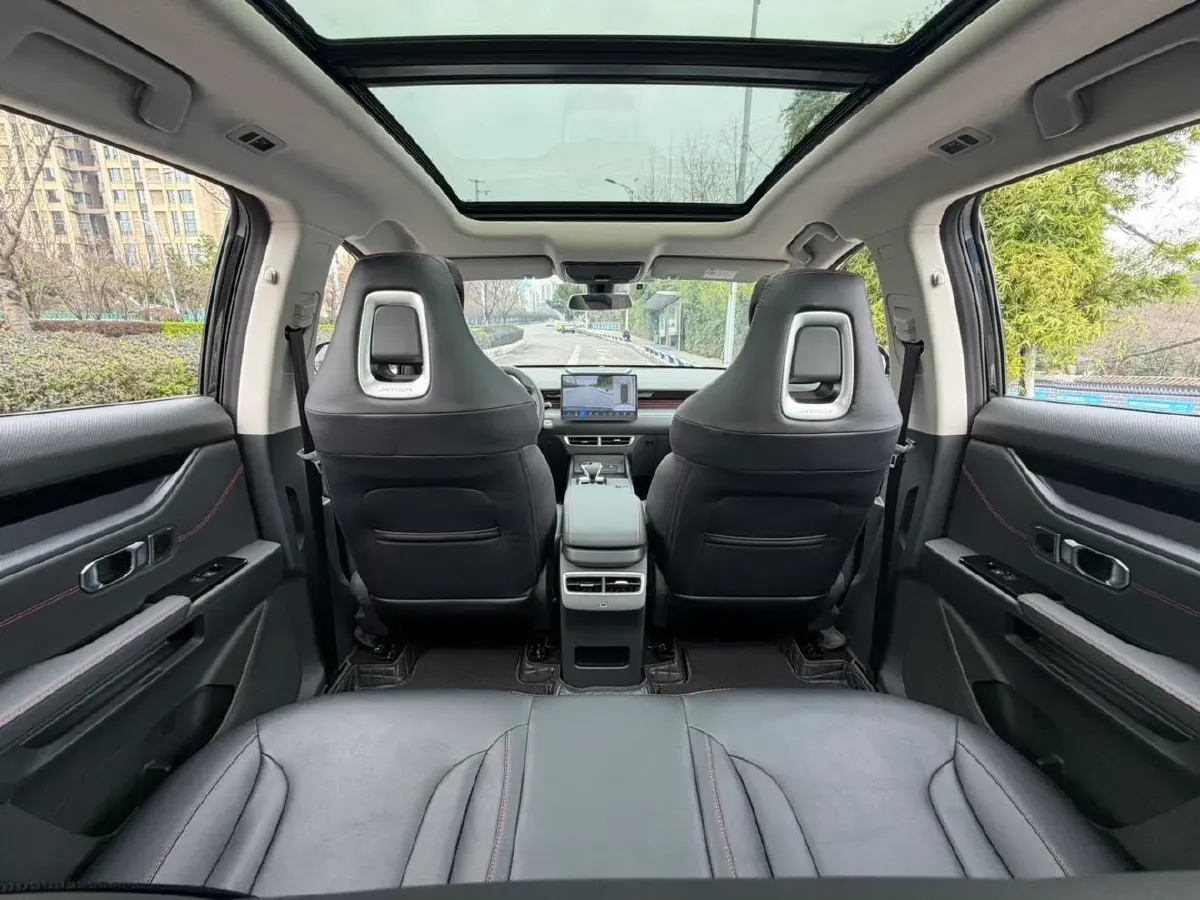 2024 Jetour DASHING 1.5T 156HP L4 6DCT,autocango,china used car exporter,china ev exporter,chinese used car exporter,chinese used ev exporter