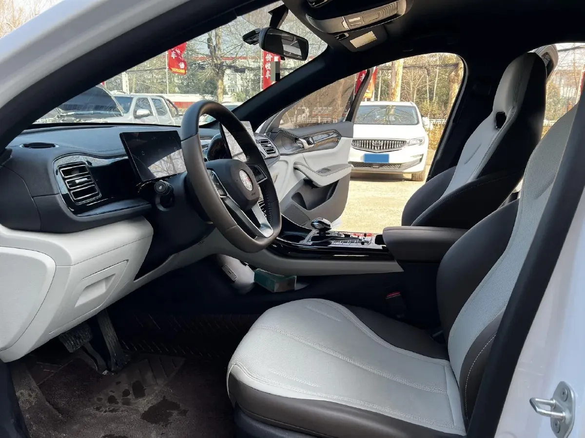 2024 BYD Qin Plus 1.5L 110HP L4 E-CVT PHEV 8.32KWH,autocango,china used car exporter,china ev exporter,chinese used car exporter,chinese used ev exporter