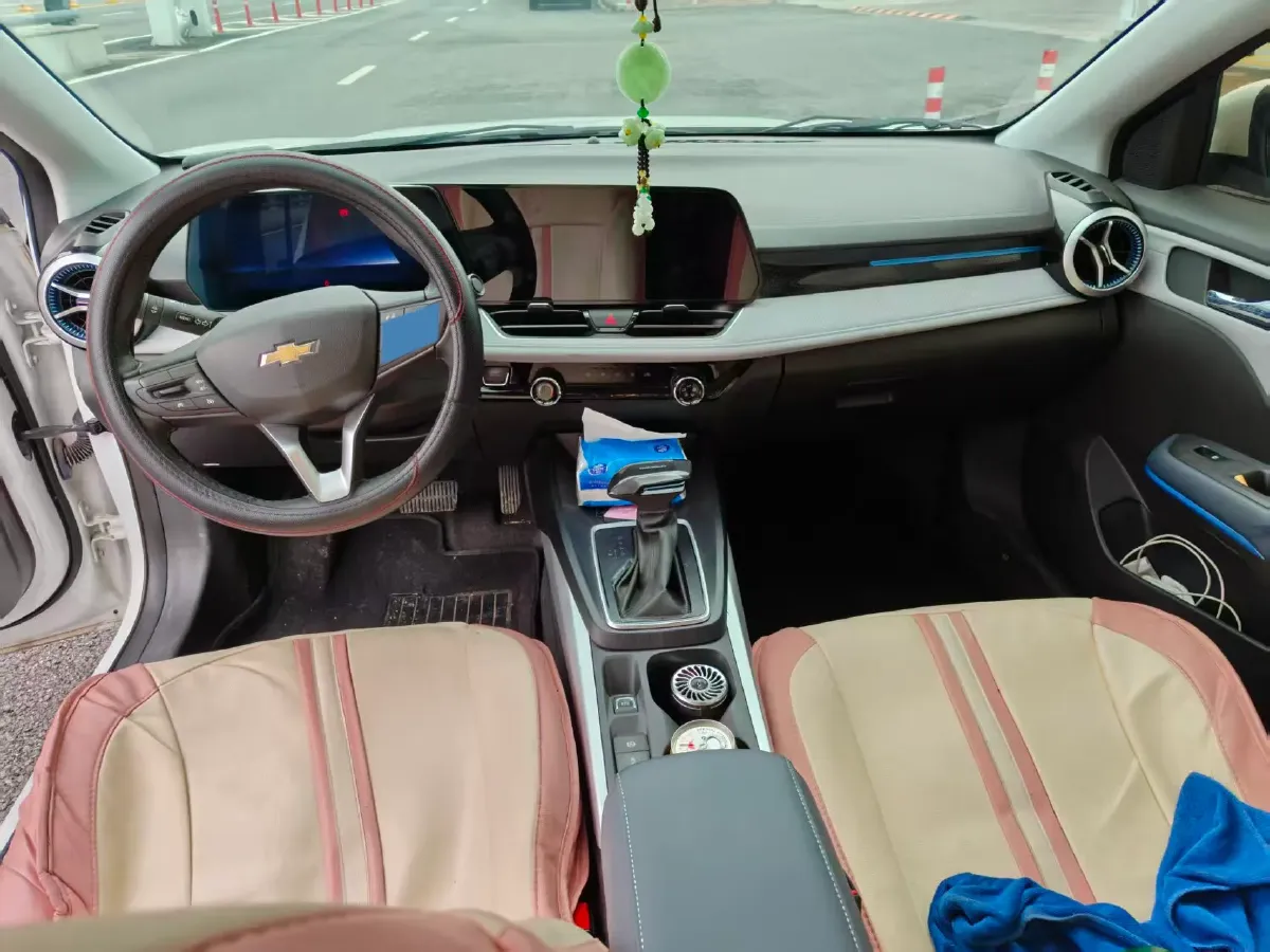 2024 Chevrolet Monza 1.5L 113HP L4 6DCT,autocango,china used car exporter,china ev exporter,chinese used car exporter,chinese used ev exporter