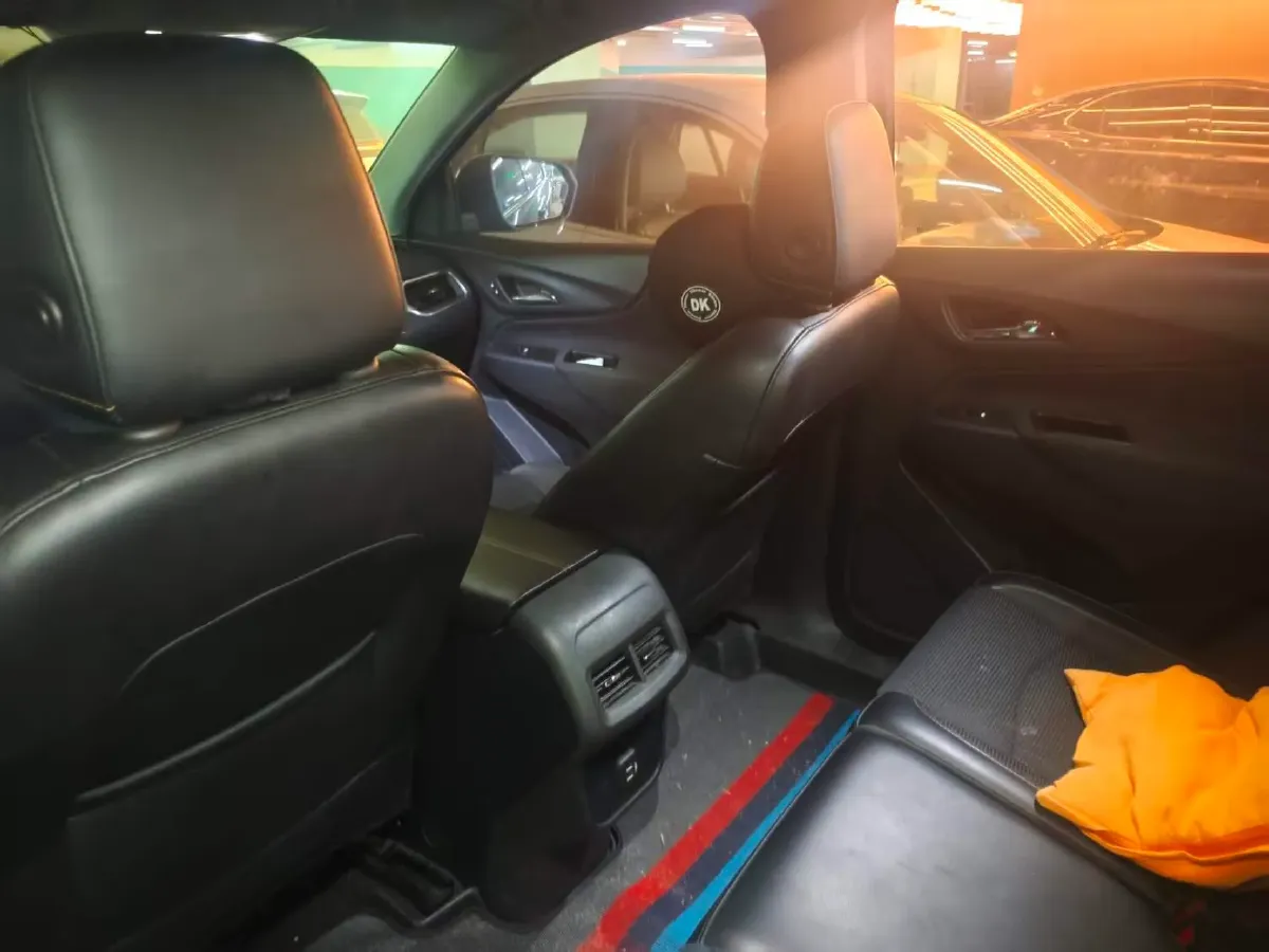 2019 Chevrolet Equinox 1.5T 180HP L4 6AT,autocango,china used car exporter,china ev exporter,chinese used car exporter,chinese used ev exporter