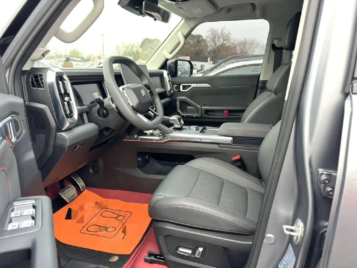 2023 Jetour Traveller 2.0T 254HP L4 7DCT,autocango,china used car exporter,china ev exporter,chinese used car exporter,chinese used ev exporter