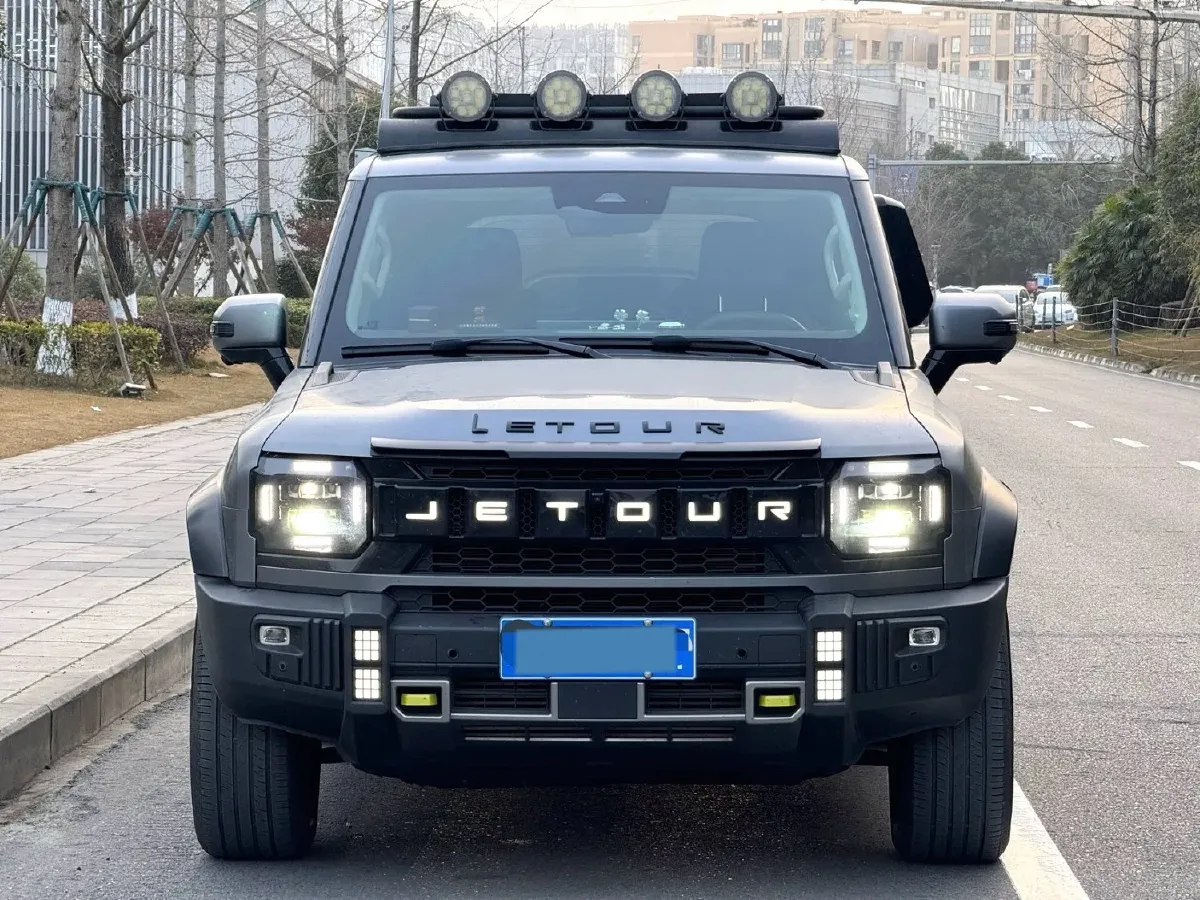 2023 Jetour Traveller 2.0T 254HP L4 7DCT,autocango,china used car exporter,china ev exporter,chinese used car exporter,chinese used ev exporter