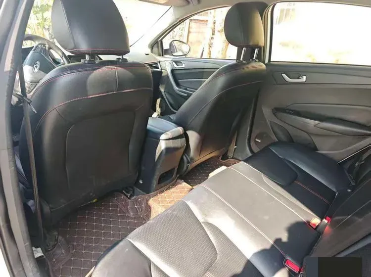 2017 Chery Arrizo 5 1.5L 116HP L4 5MT,autocango,china used car exporter,china ev exporter,chinese used car exporter,chinese used ev exporter