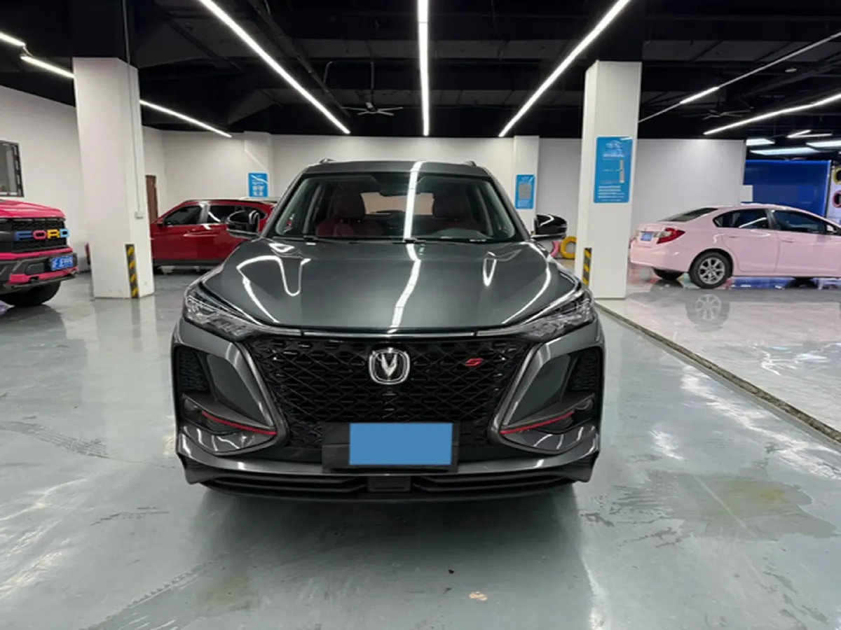 2020 ChangAn CS75 Plus 1.5T 178HP L4 6AT,autocango,china used car exporter,china ev exporter,chinese used car exporter,chinese used ev exporter
