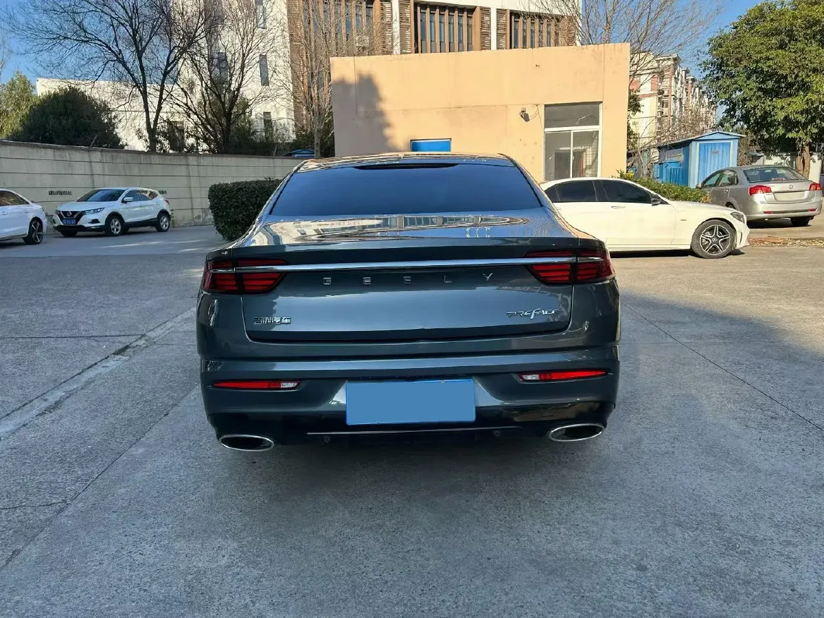 2021 Geely Preface 2.0T 190HP L4 7DCT,autocango,china used car exporter,china ev exporter,chinese used car exporter,chinese used ev exporter